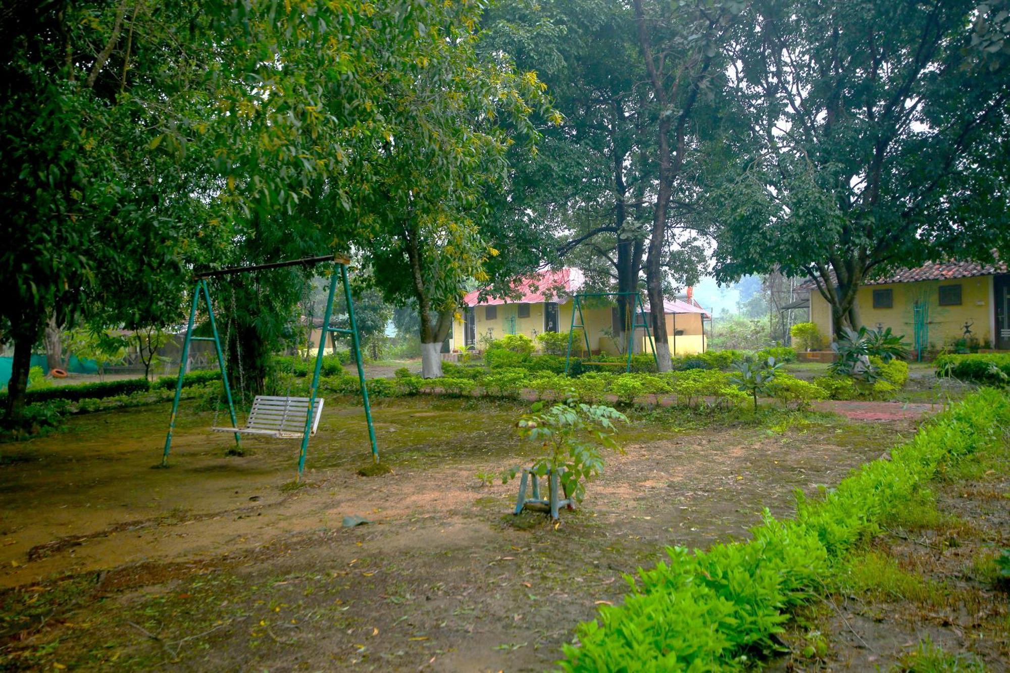 Tribal Wood Resort Dhanwar Ngoại thất bức ảnh
