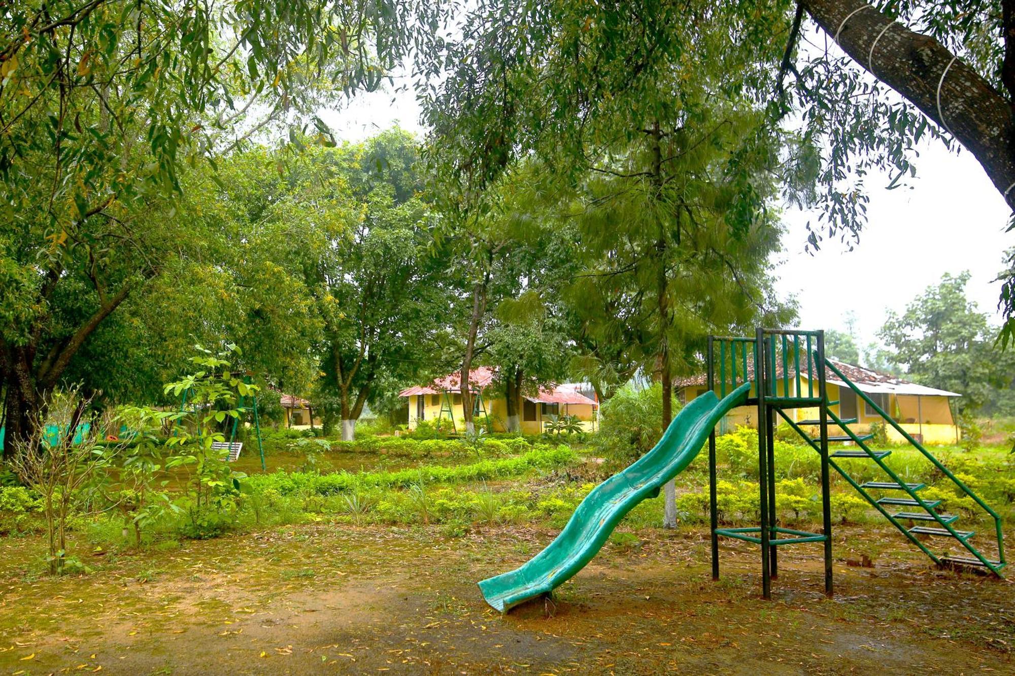 Tribal Wood Resort Dhanwar Ngoại thất bức ảnh