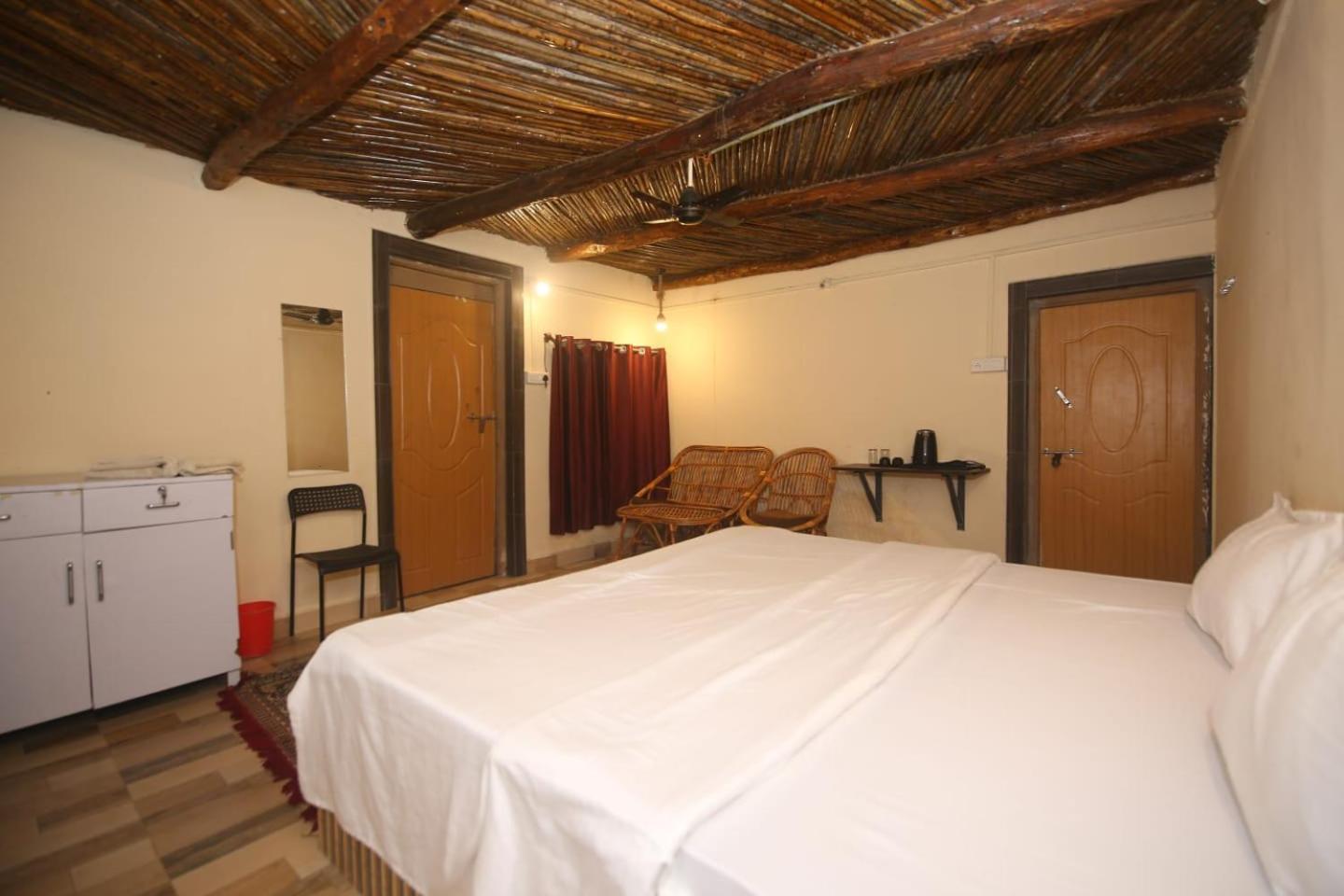 Tribal Wood Resort Dhanwar Ngoại thất bức ảnh